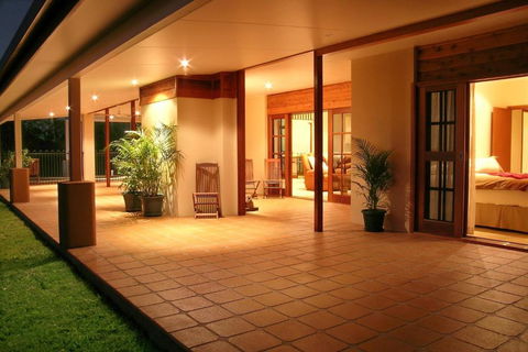 The Summit Rainforest Retreat - Accommodation Georgetown 0