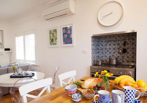 THE WHITE HOUSE Luxury Villa Embedded In History - Accommodation Georgetown 3