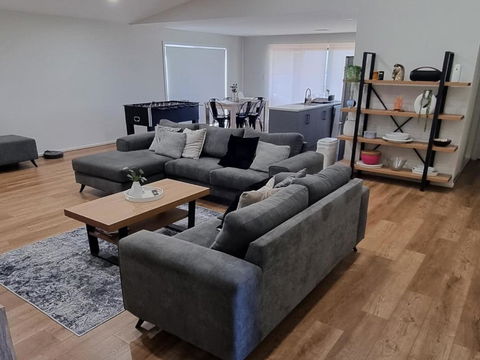 Wellington Marina70 - Accommodation Georgetown 2