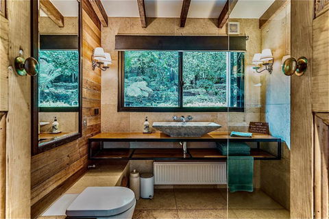 Whitelodge Retreat Sassafras, Mount Dandenong - Accommodation Georgetown 1