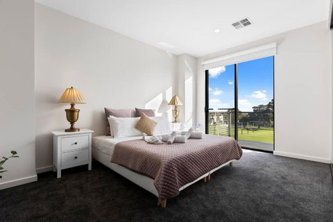 Woodforde 3BR House With An Amazing View - Accommodation Georgetown 1