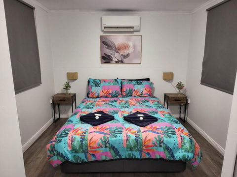 AAOK Lakes Resort And Caravan Park - Accommodation Georgetown 0