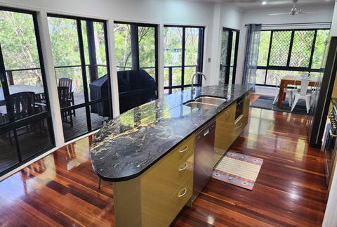 EUROLIE ON HIGH At Kingfisher Bay Fraser Island - Accommodation Georgetown 3