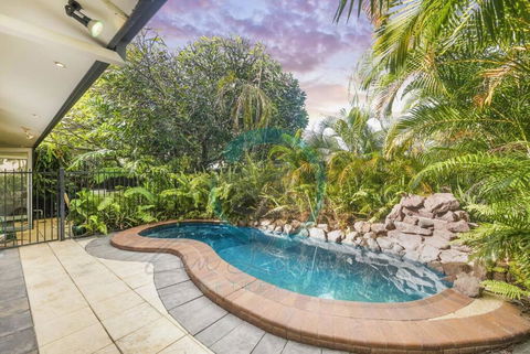 ZEN TREETOPS - Boutique 2-BR Apt W/ Private Pool - Accommodation Georgetown 0