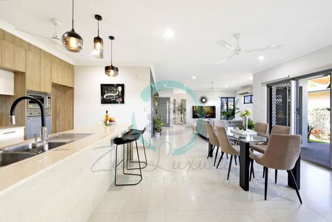 Zenhouse: Prestigous 4-BR Display Home In Muirhead - Accommodation Georgetown 0