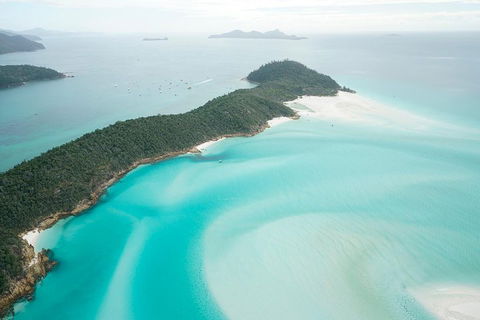 Whitehaven Beach And Hill Inlet Lookout Full-Day Snorkeling Cruise By High-Speed Catamaran - Accommodation Georgetown 1
