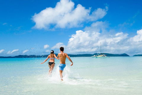 Whitehaven Beach And Hill Inlet Lookout Full-Day Snorkeling Cruise By High-Speed Catamaran - Accommodation Georgetown 4