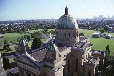 Melbourne City Tour: Lifestyle Of The Rich And Famous - Accommodation Georgetown 4