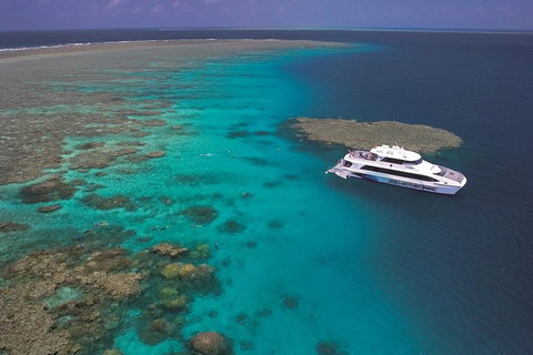 Silversonic Outer Great Barrier Reef Dive And Snorkel Cruise From Port Douglas - Accommodation Georgetown 1