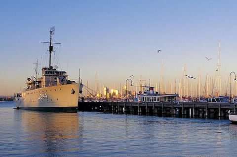 Melbourne City And Williamstown Ferry Cruise - Accommodation Georgetown 4