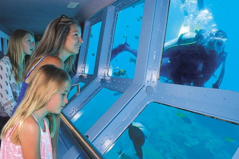 Port Douglas - Cruise And 10 Minute Scenic Flight - Accommodation Georgetown 0