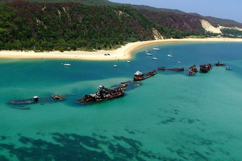 Moreton Island Snorkel And Sandboarding 4WD Day Trip From Brisbane - Accommodation Georgetown 1