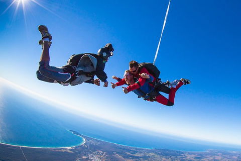 Byron Bay Tandem Sky Dive - Accommodation Georgetown 0