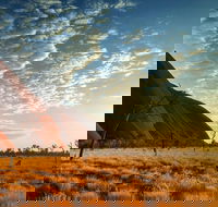 Highlights of Uluru Including Sunrise and Breakfast - Accommodation Georgetown