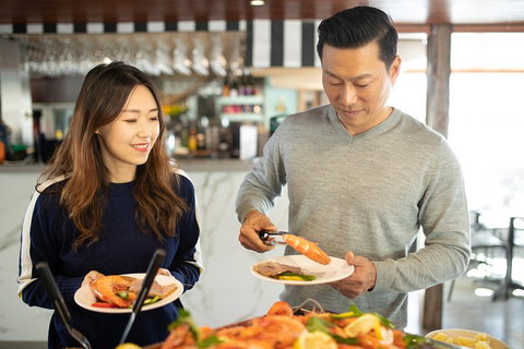Dinner Buffet Cruise On The Gold Coast - Accommodation Georgetown 2