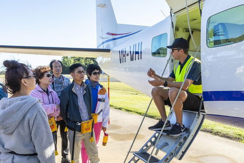 Scenic Flight - Great Barrier Reef, Heart Reef, Whitehaven Beach & Hill Inlet! - Accommodation Georgetown 1