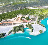 Half-Day Willie Creek Pearl Farm Tour with Helicopter Flight - Accommodation Georgetown