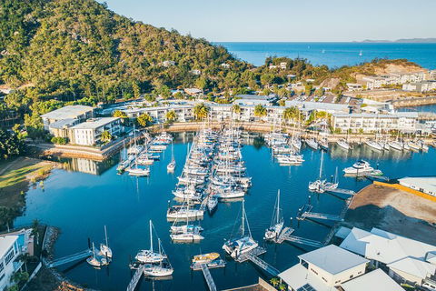 Magnetic Island Round-Trip Ferry From Townsville - Accommodation Georgetown 2