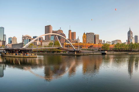 See Melbourne With A Local: Private & Personalized - Accommodation Georgetown 1