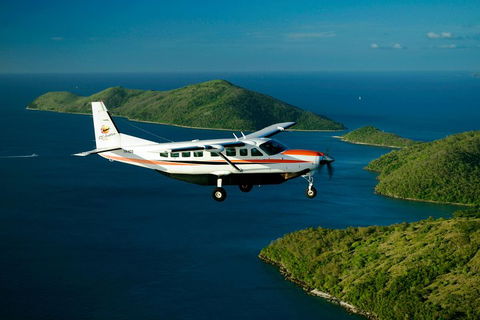 Reef And Island Scenic Flight From Airlie Beach - Accommodation Georgetown 3