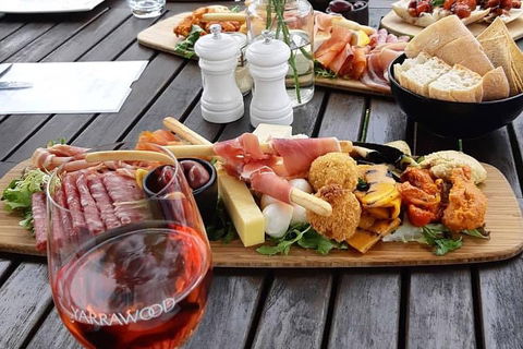 CHEVY CONVERTIBLE Package For 4 -Wine Lunch Cheese & Chocolate From Yarra Valley - Accommodation Georgetown 0