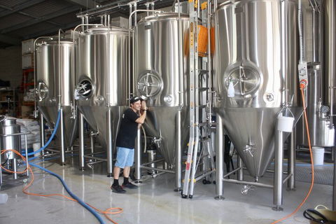 Hipster Sipster Brewery And Distillery Tour - Accommodation Georgetown 1