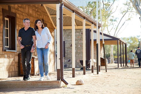 Alice Springs Highlights Tour - Accommodation Georgetown 0