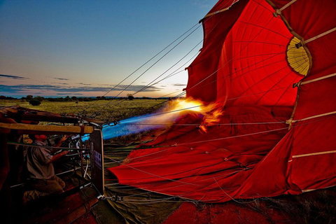 Early Morning Ballooning In Alice Springs - Accommodation Georgetown 0