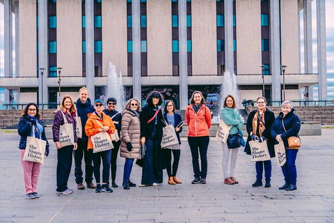 Women's History Walking Tour With Local Guide In Canberra - Accommodation Georgetown 2