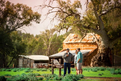 Yura Udnyu - Our Culture, Your Culture (Aboriginal Cultural Walk) - Accommodation Georgetown 0